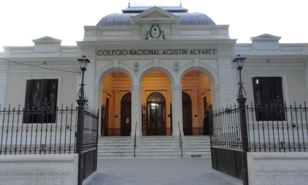 Colegio Nacional Agustín Álvarez, la escuela más antigua de Mendoza aún en funcionamiento
