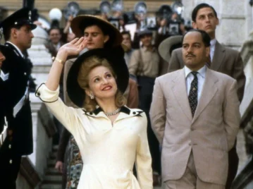 efemérides del 25 de septiembre: se estrena la obra musical Evita, que luego sería protagonizada por Maddona en una película de 1996
