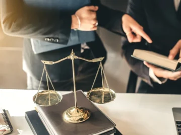 por qué al abogado se le dice doctor