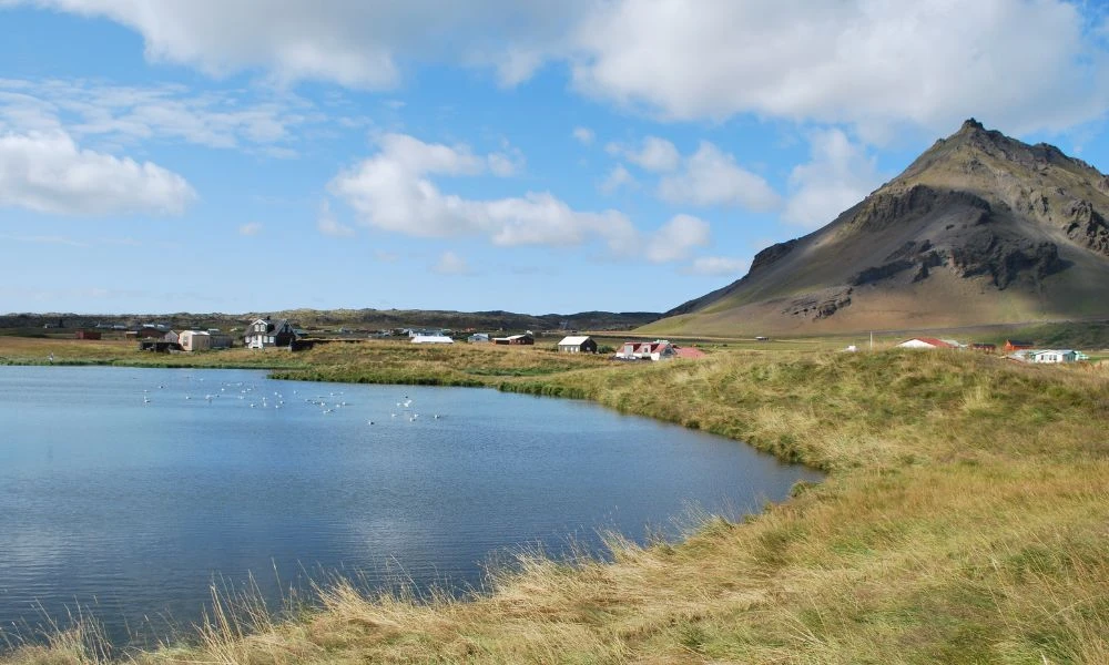 Vistas a Arnarstapi.