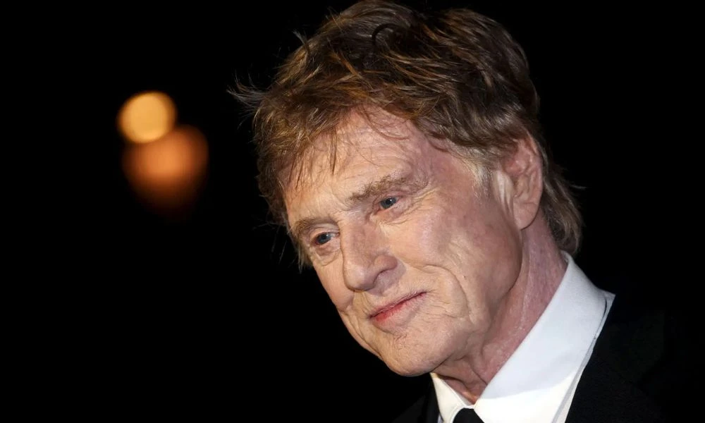 Robert Redford adulto mayor.