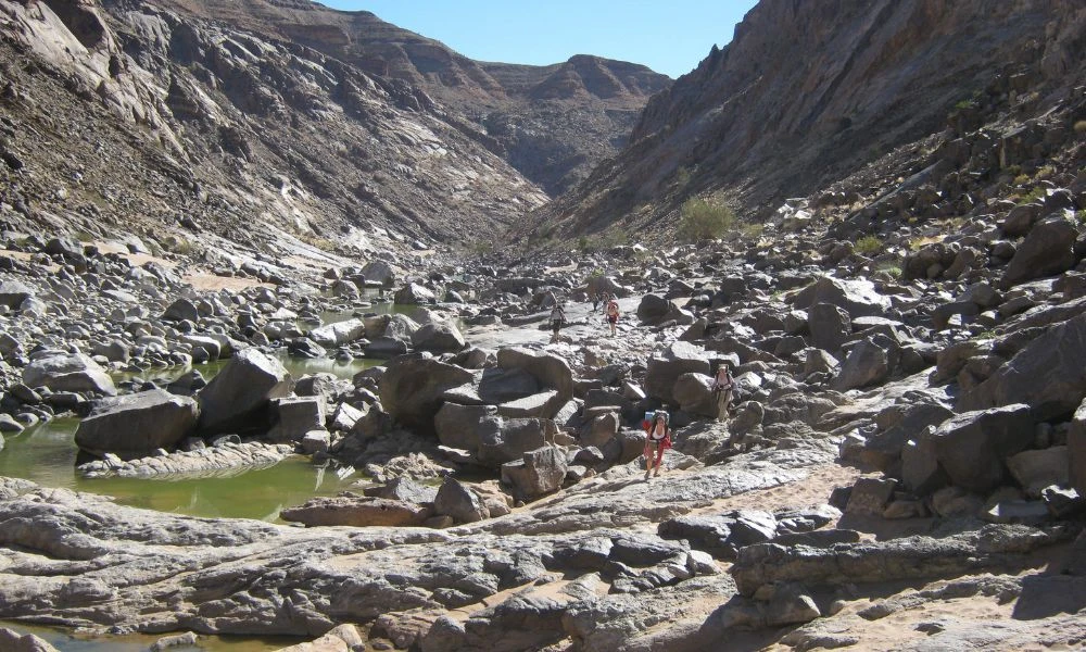 Turistas en el cañón más grande de África.