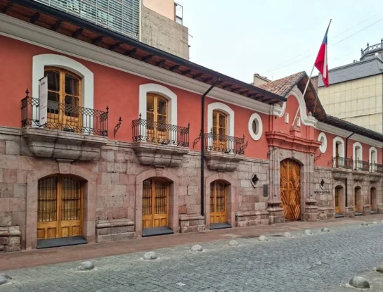 Casa Colorada: ¿por qué es una de las construcciones más emblemáticas de Chile?