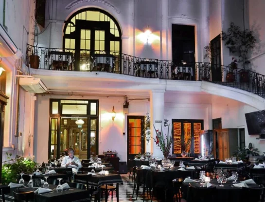 Histórico: El primer restaurante de Sudamérica todavía puede visitarse ¡Y está en Argentina!