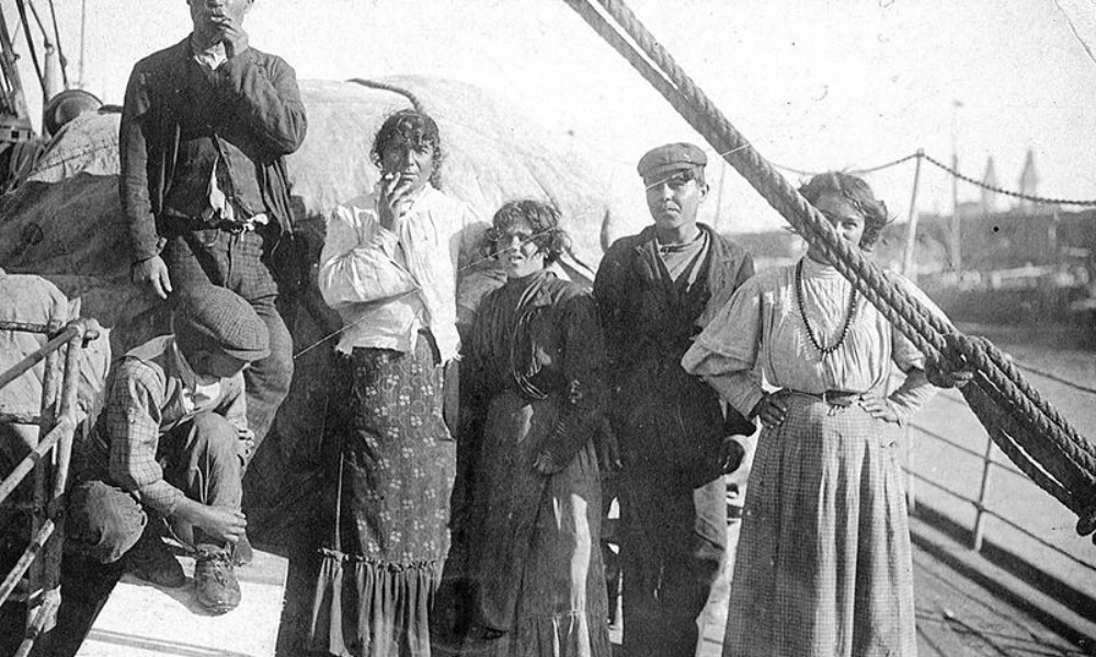 inmigrante: qué significa la palabra y cuál es su origen