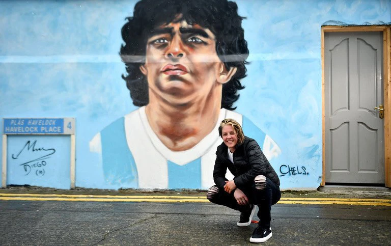 Irlanda: el sorprendente mural en honor a Maradona que recuerda su paso por esas tierras