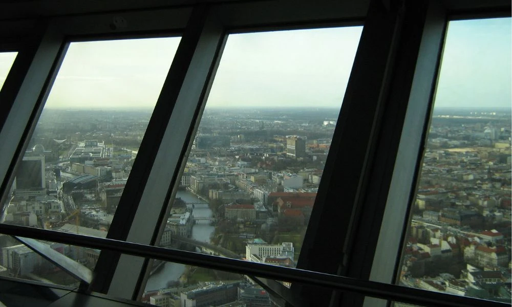 Restaurante panorámico de la Torre de televisión de Berlín.