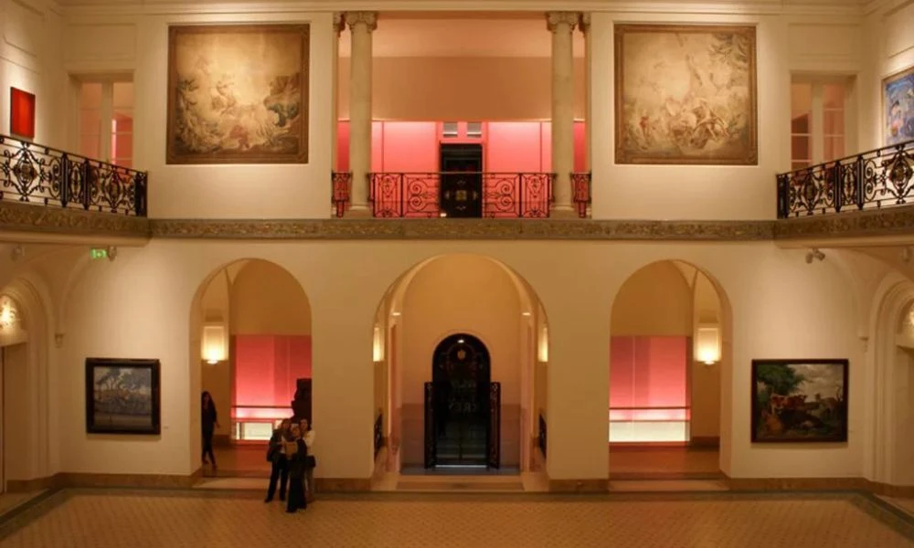 Interior del Palacio Ferreyra.