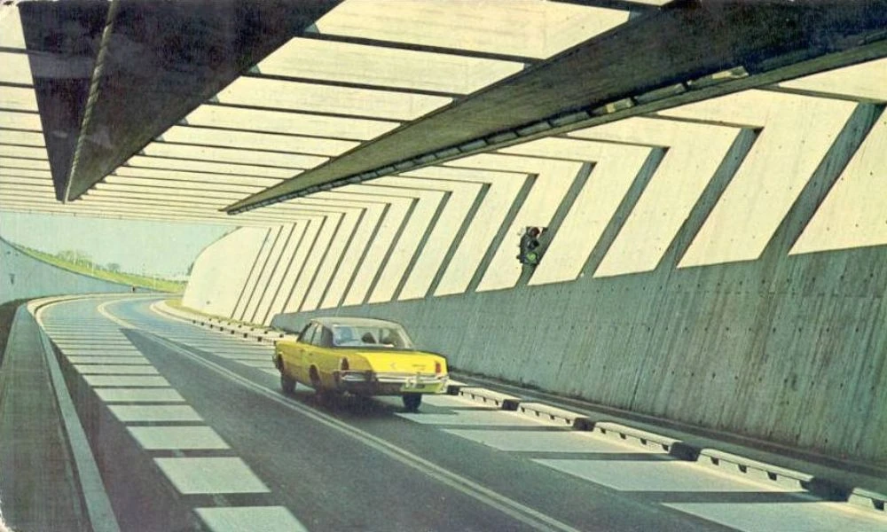 Argentina es el único país del continente que tiene un túnel subacuático. Está en Santa Fe.