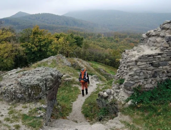 National Blue Trail: ¿por qué es uno de los senderos más llamativos de Europa y qué país atraviesa?