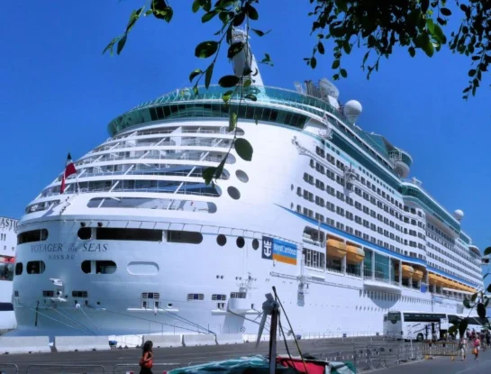 Historia y curiosidades del Voyager of the Seas: el barco de pasajeros más grande del siglo XX