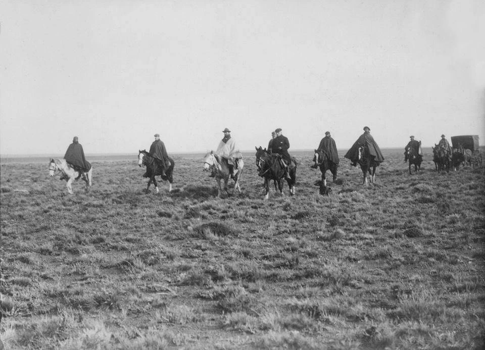 Perito Moreno: el explorador y naturalista argentino que ayudó a definir los límites con Chile y donó tierras en la Patagonia para la creación del primer Parque Nacional