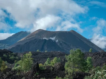 Volcán Paricutín: conocé al gigante mexicano que surgió sin previo aviso en un campo de maíz en 1943