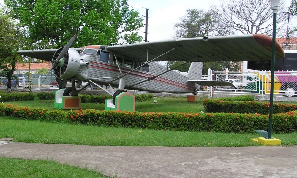 El avión de Jimmie Angel.