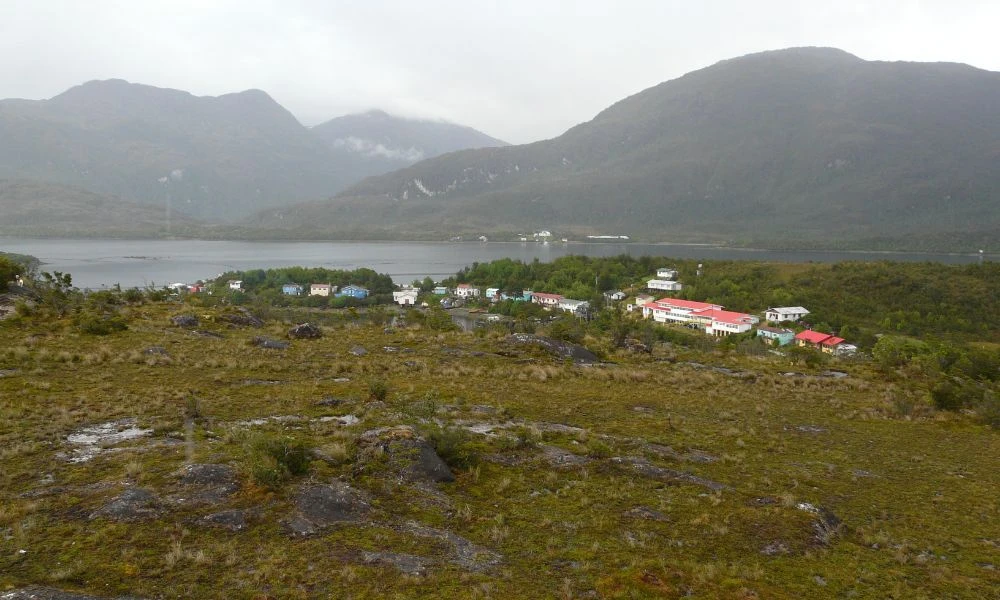 Construcciones de Puerto Edén.