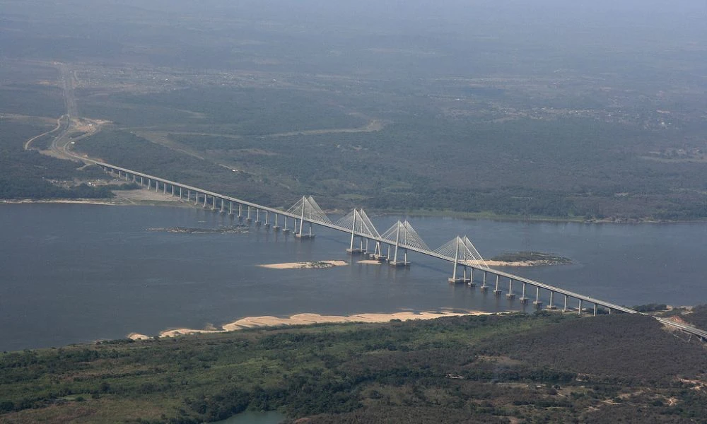 Vistas al Puente Orinoquia.