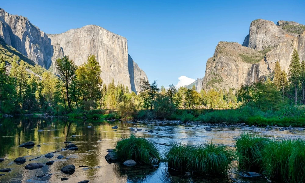Salto Yosemite: la cascada de casi 800 metros que forma uno de los paisajes más salvajes de Estados Unidos