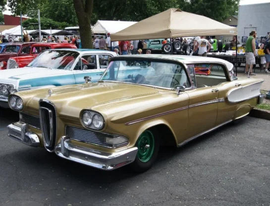 Ford Edsel: curiosidades inéditas del peor auto de la historia