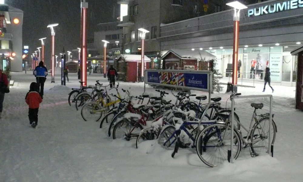 Centro de la ciudad en invierno.
