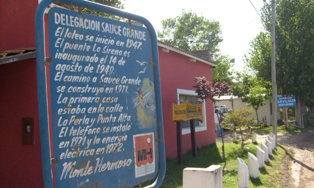 Cartel del balneario.