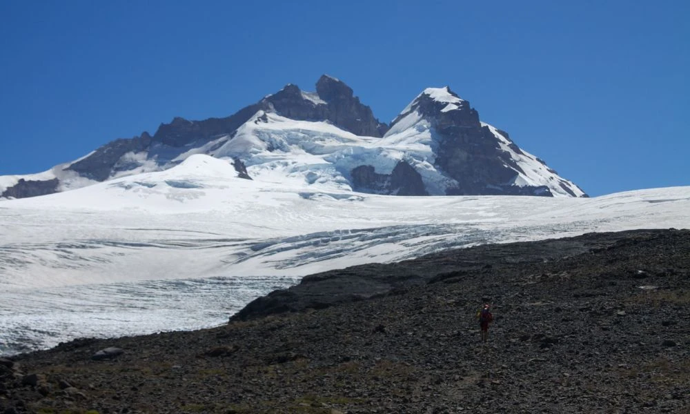 Vistas al Cerro Tronador de Río Negro.