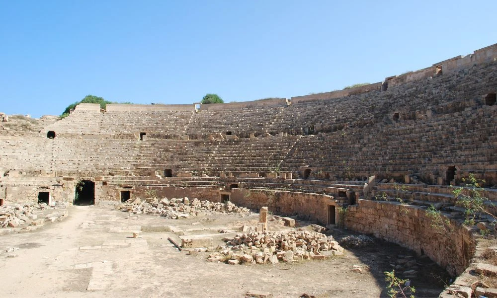 Restos de la ciudad antigua.