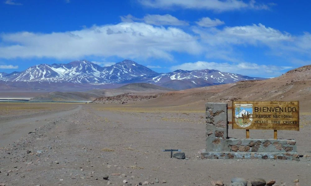 Entrada al parque nacional donde está la montaña.