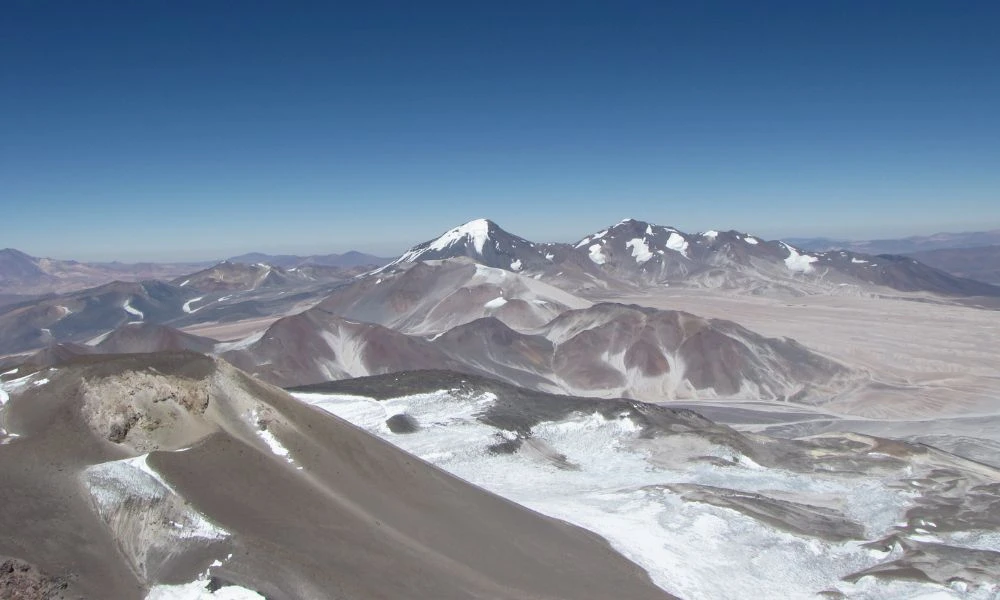 Vista aérea del Nevado Tres Cruces.