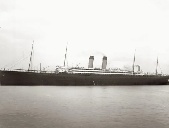 RMS Baltic y sus 222 metros de longitud, que lo posicionaron como el barco más grande del mundo hasta 1906