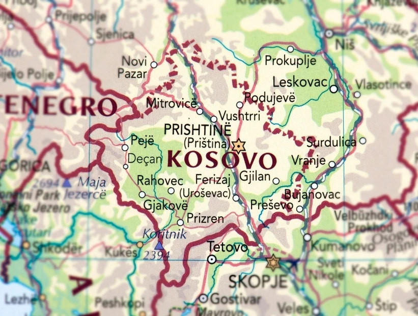 Kosovo es un país o pertenece a Serbia