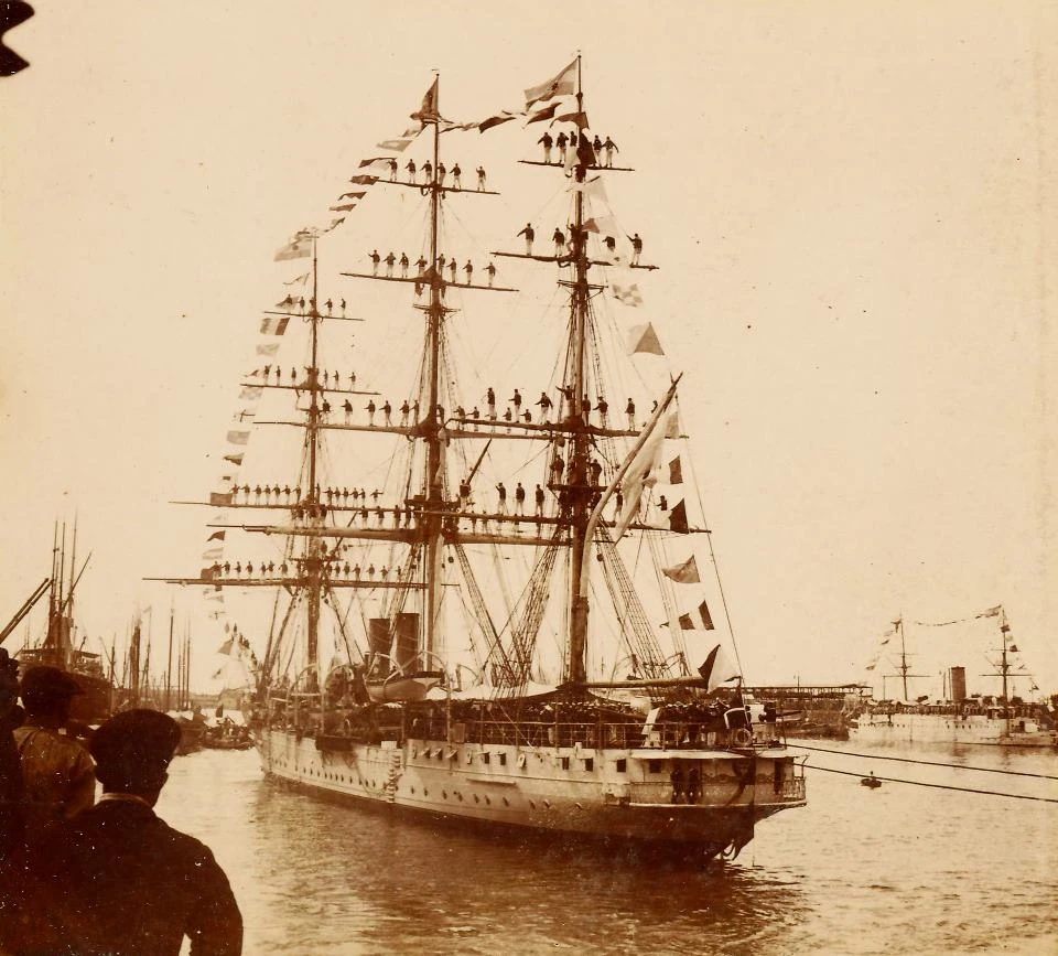 fragata presidente sarmiento historia