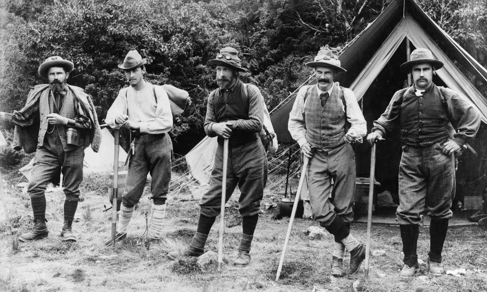 El escalador suizo y su grupo.