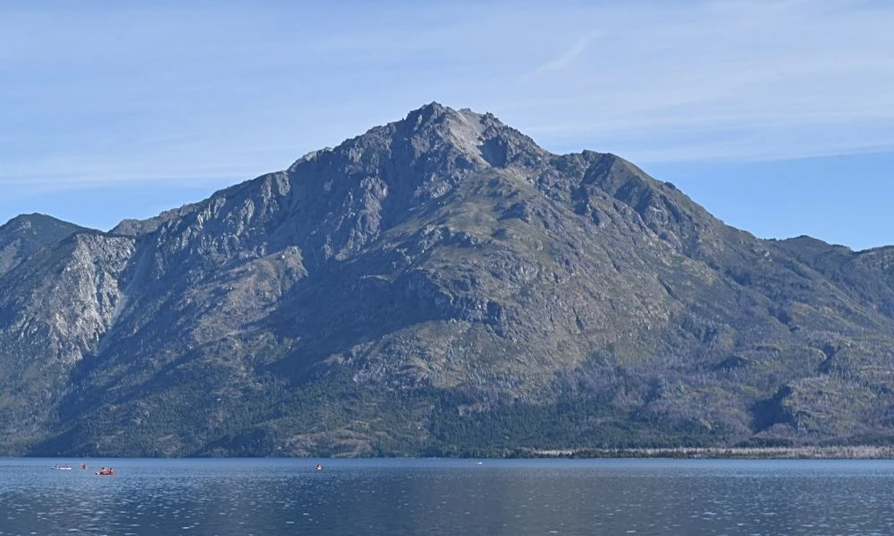 Montañas del lugar.