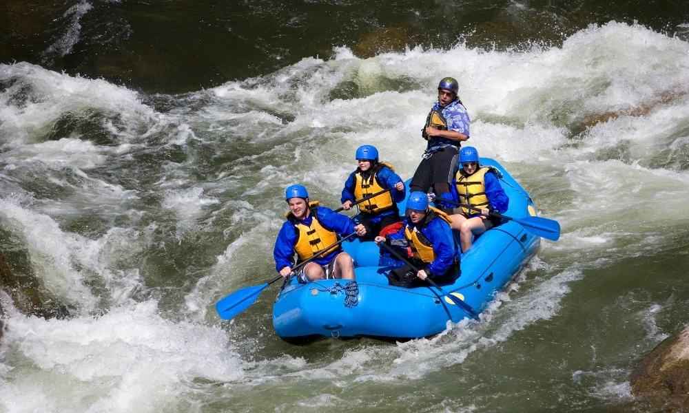 Qué es el rafting y por qué no se puede hacer libremente en la naturaleza