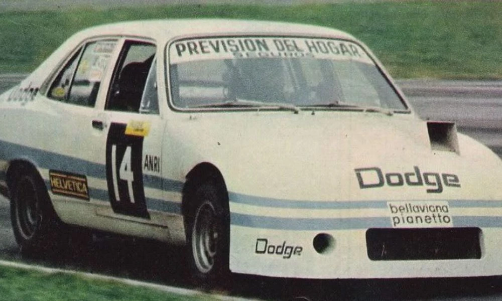 Dodge 1500 en carreras.