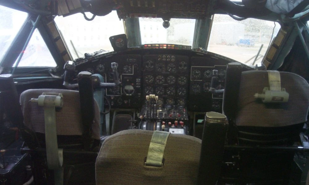 Características del avión.