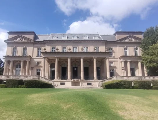 Palacio Sans Souci: la mansión bonaerense, a pasos del río Luján, que se conserva desde 1918