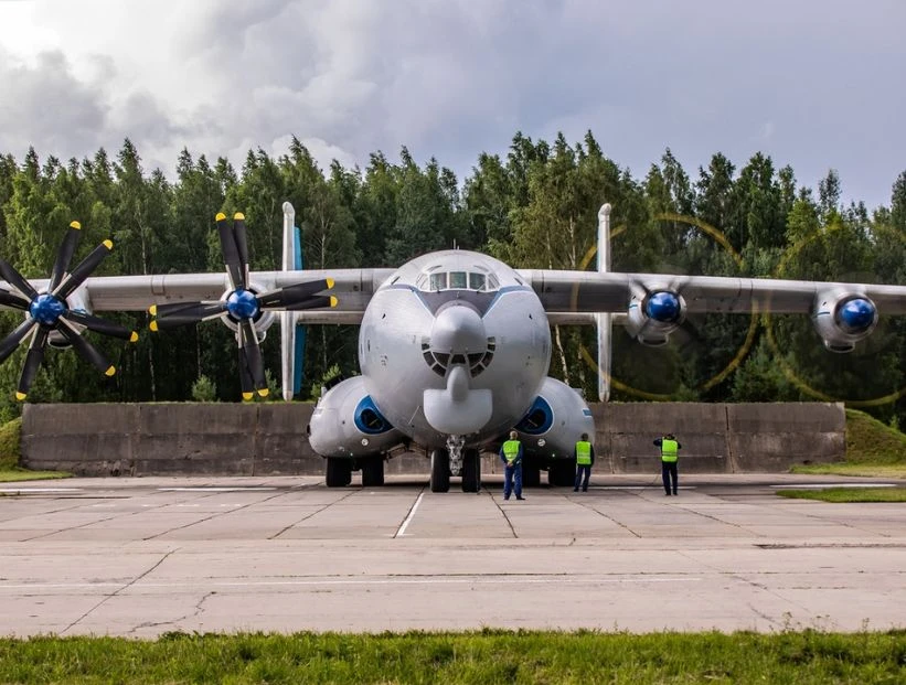 antonov-an-22