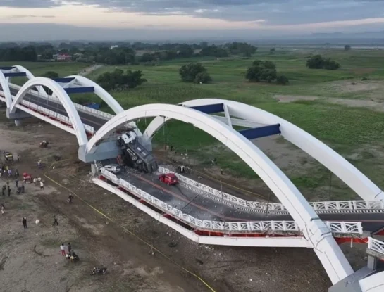 Cabagan–Santa Maria Bridge: el enorme puente de Filipinas que colapsó en 2025
