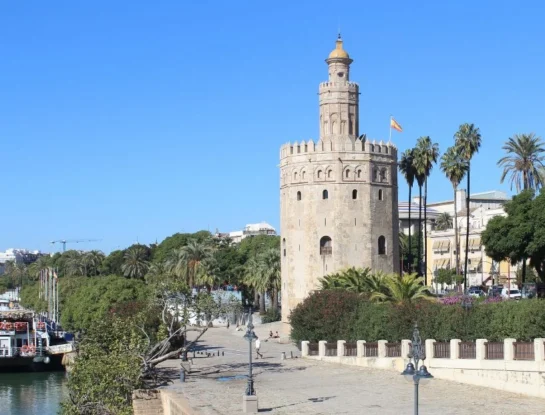 Torre del Oro, la histórica construcción de España que está en pie desde el año 1220