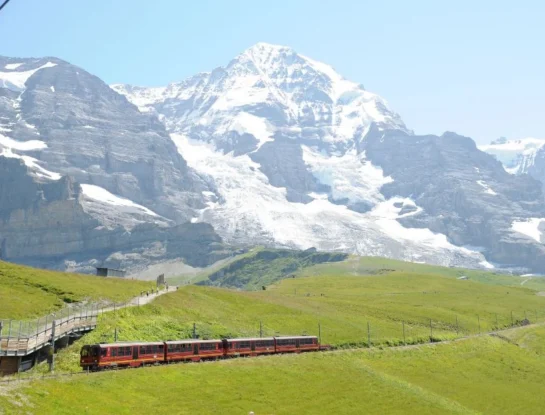 Tren del Jungfrau: uno de los recorridos más sorprendentes de Europa