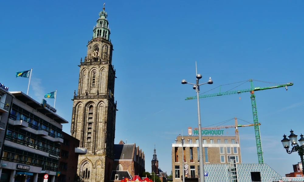 Vistas actuales al campanario.