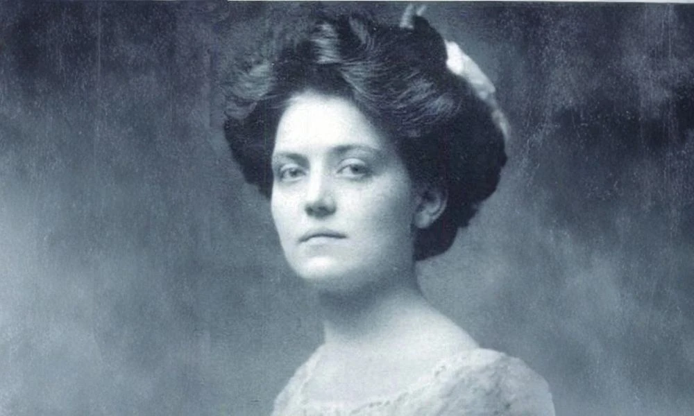 Retrato de Violet Jessop.