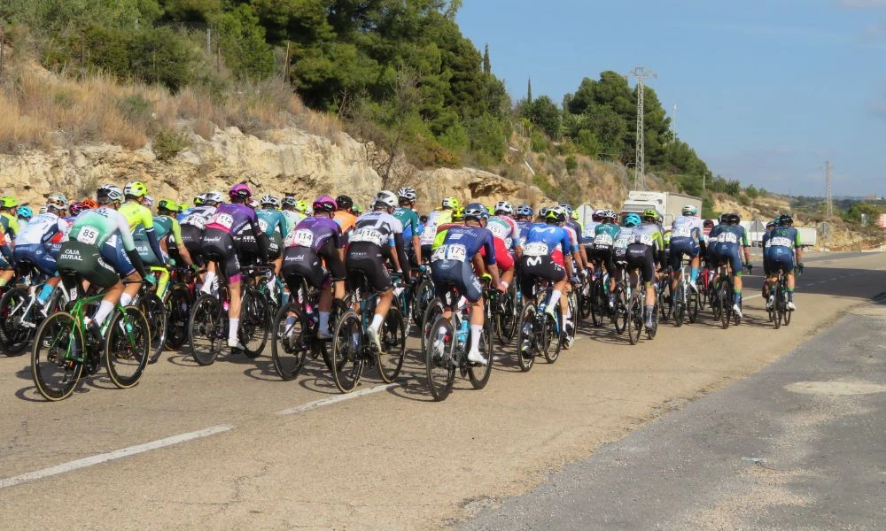Deportistas en carrera.