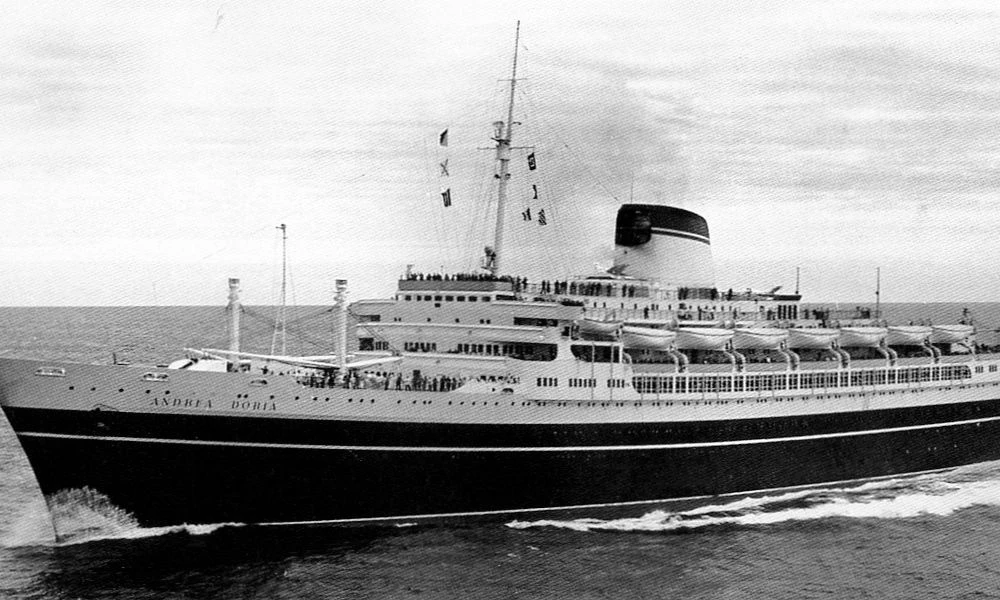 El Andrea Doria en viaje.
