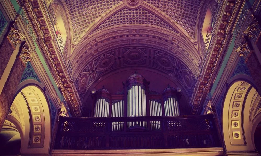 Interior del templo.