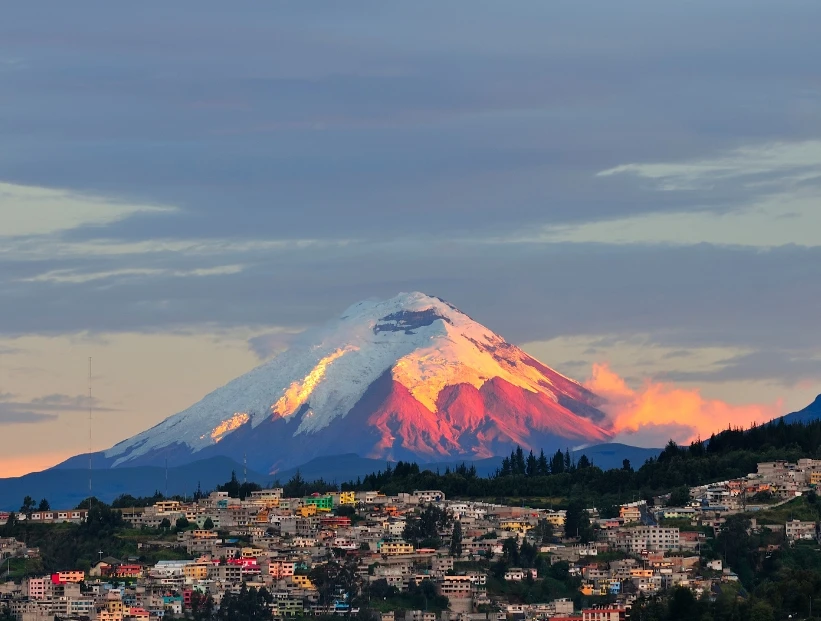 Volcán Cotopaxi: uno de los volcanes más peligrosos del mundo está en Sudamérica