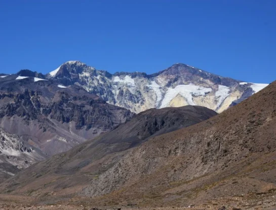 Cerro Marmolejo: el coloso de los Andes que desafía los 6.000 metros de altura
