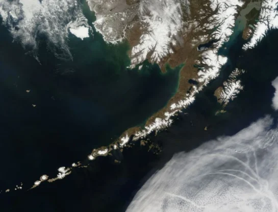 Islas Aleutianas: el remoto archipiélago del hemisferio norte que sorprende por su tamaño y su naturaleza