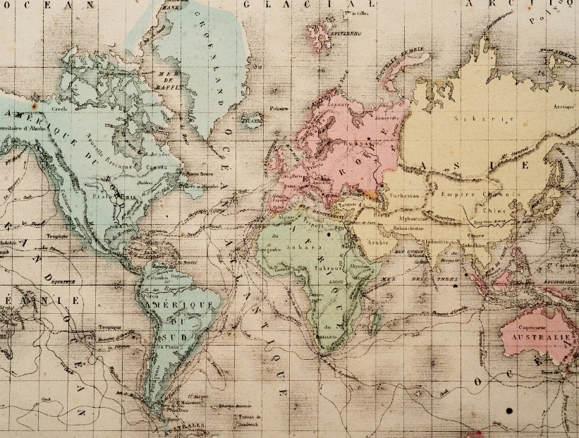 por qué el norte aparece arriba en casi todos los mapas